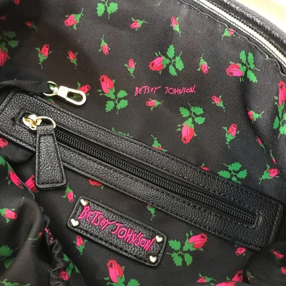 Betsey Johnson Leopard Print Large Zip Tote Bag - Picture 6 of 9